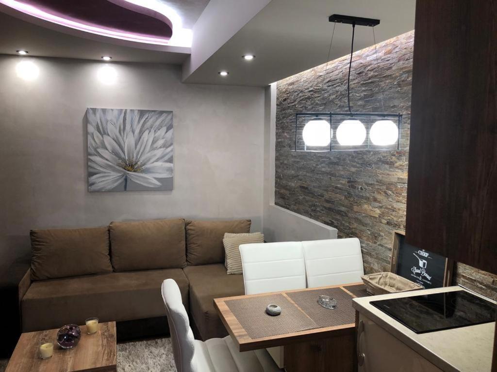 Lux Apartment *
